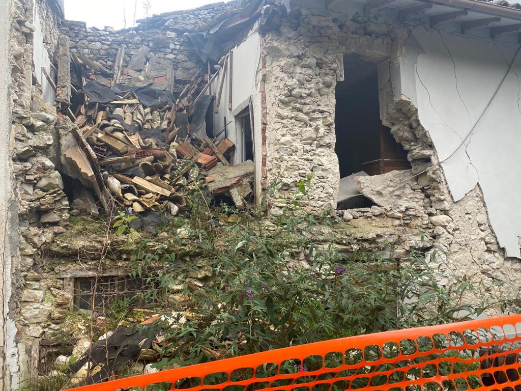 Superbonus 110% nel cratere, Curti e Manzi (Pd): «Castelli torni dalla parte dei terremotati»
